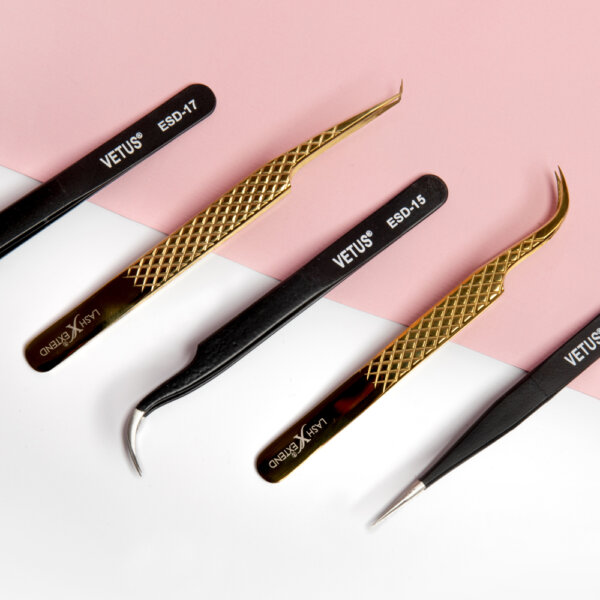 Tweezers