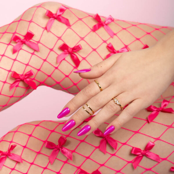 Velvet bow Gelpolish kleur uit de nieuwe collectie van Florence Beauty and Nails